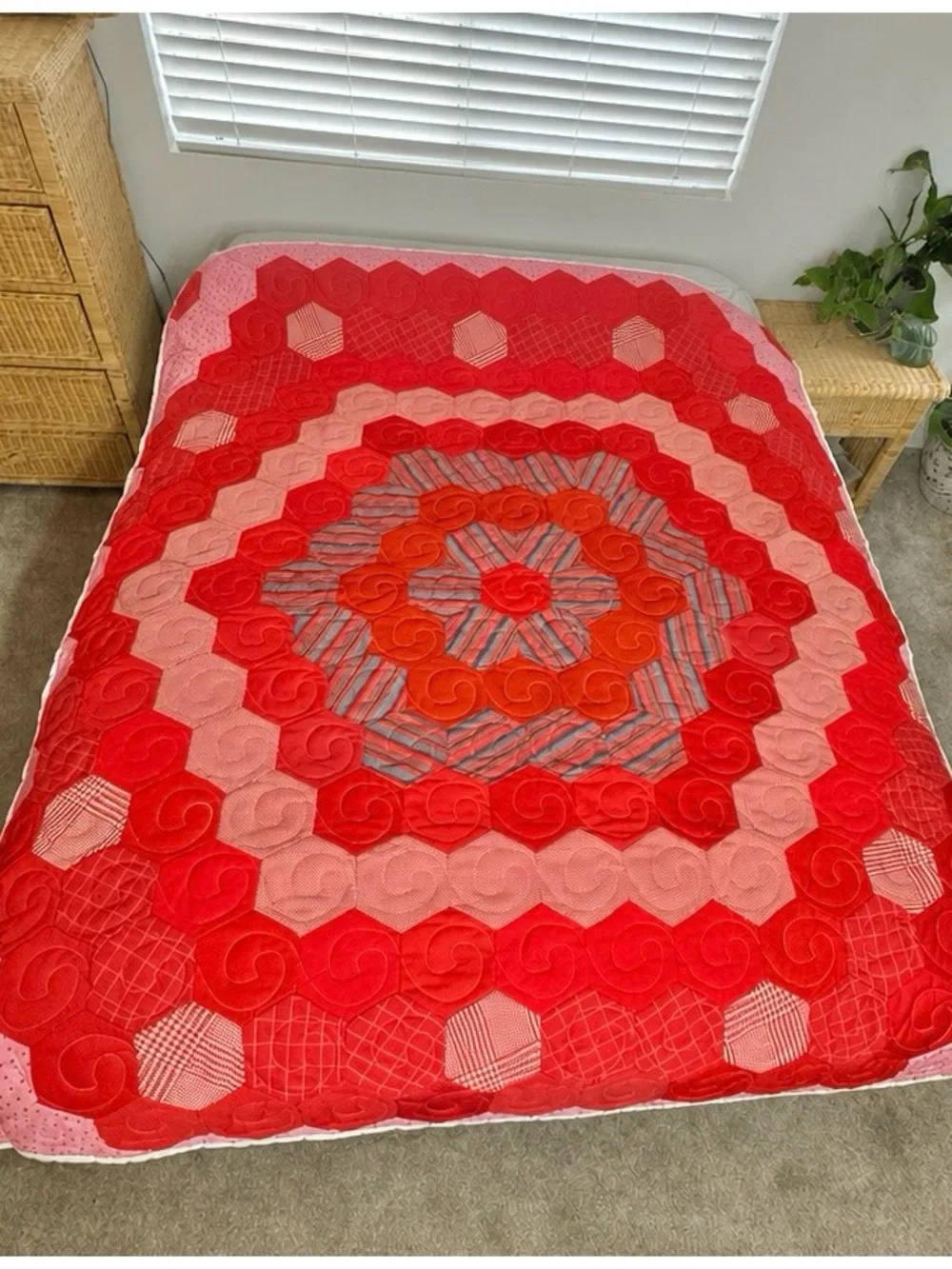 Vtg Rose Hexagon Quilted Bedspread